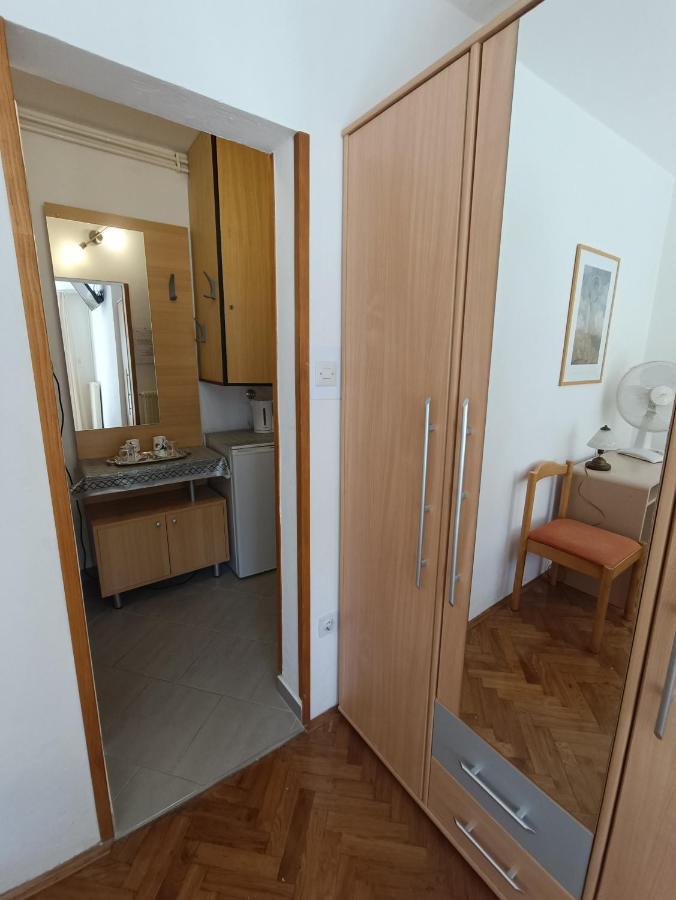 Rooms Rita 크레스 외부 사진